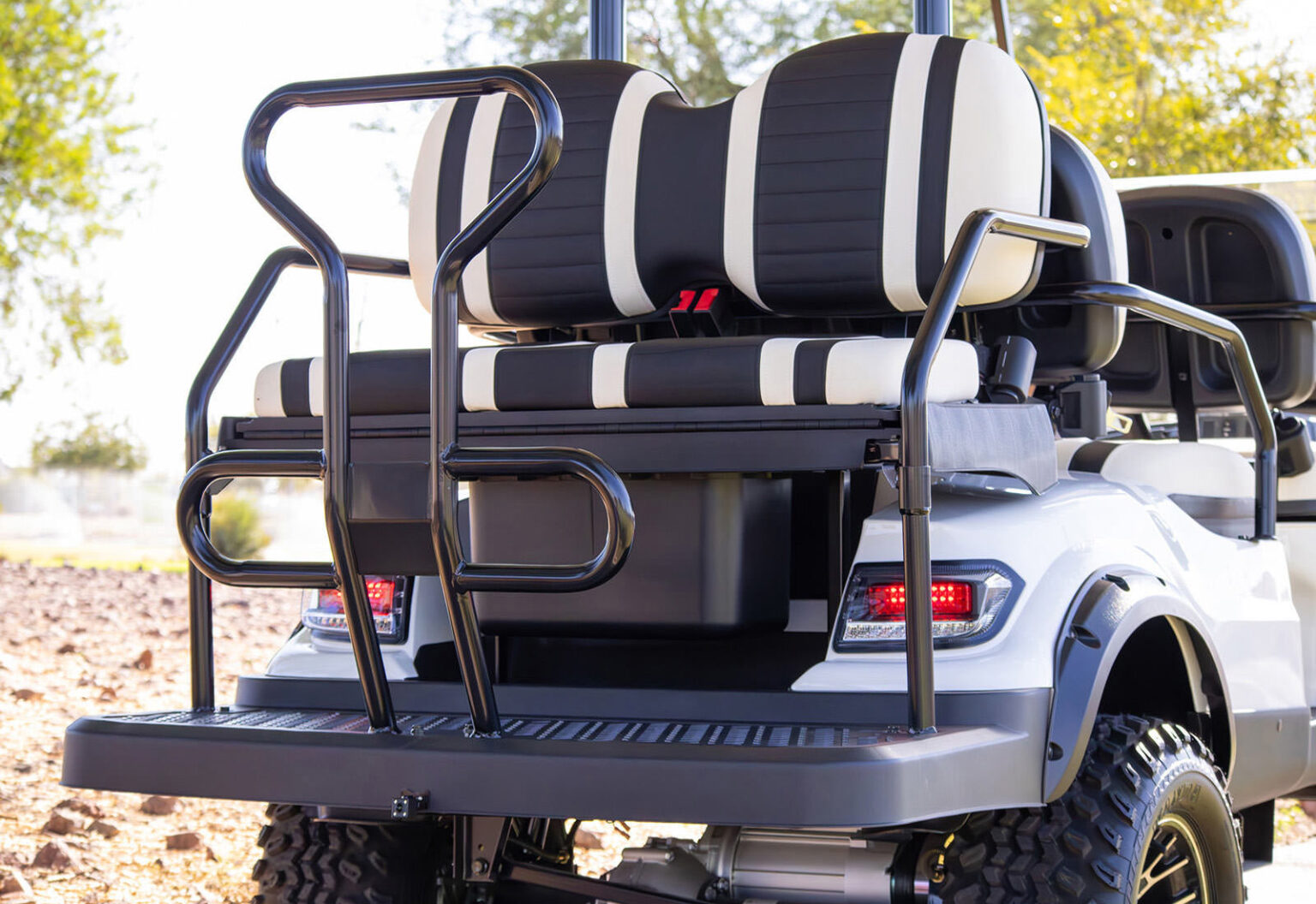 2025 icon ev i60l golf carts 25